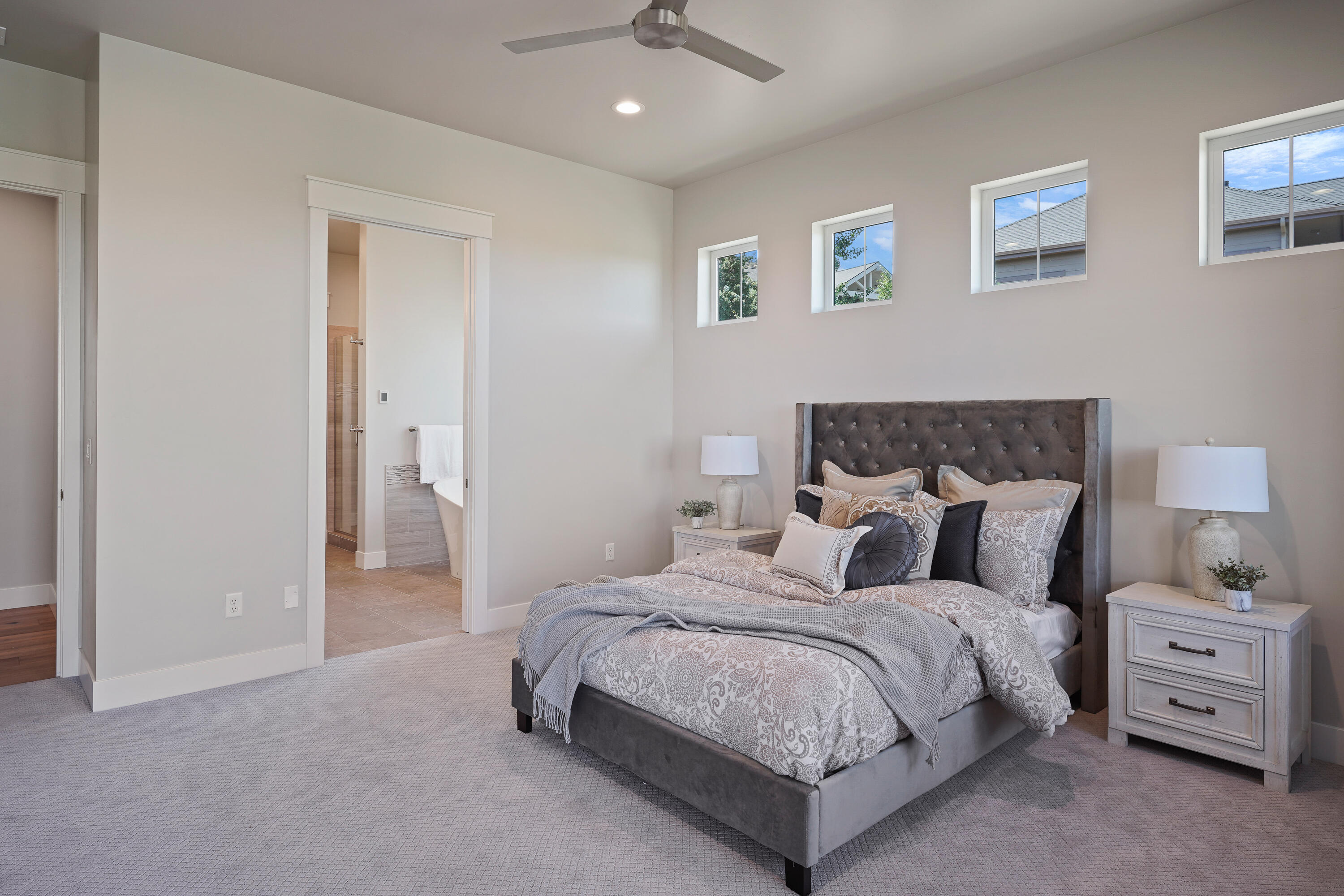 Ridge At Eagle Crest - Residential