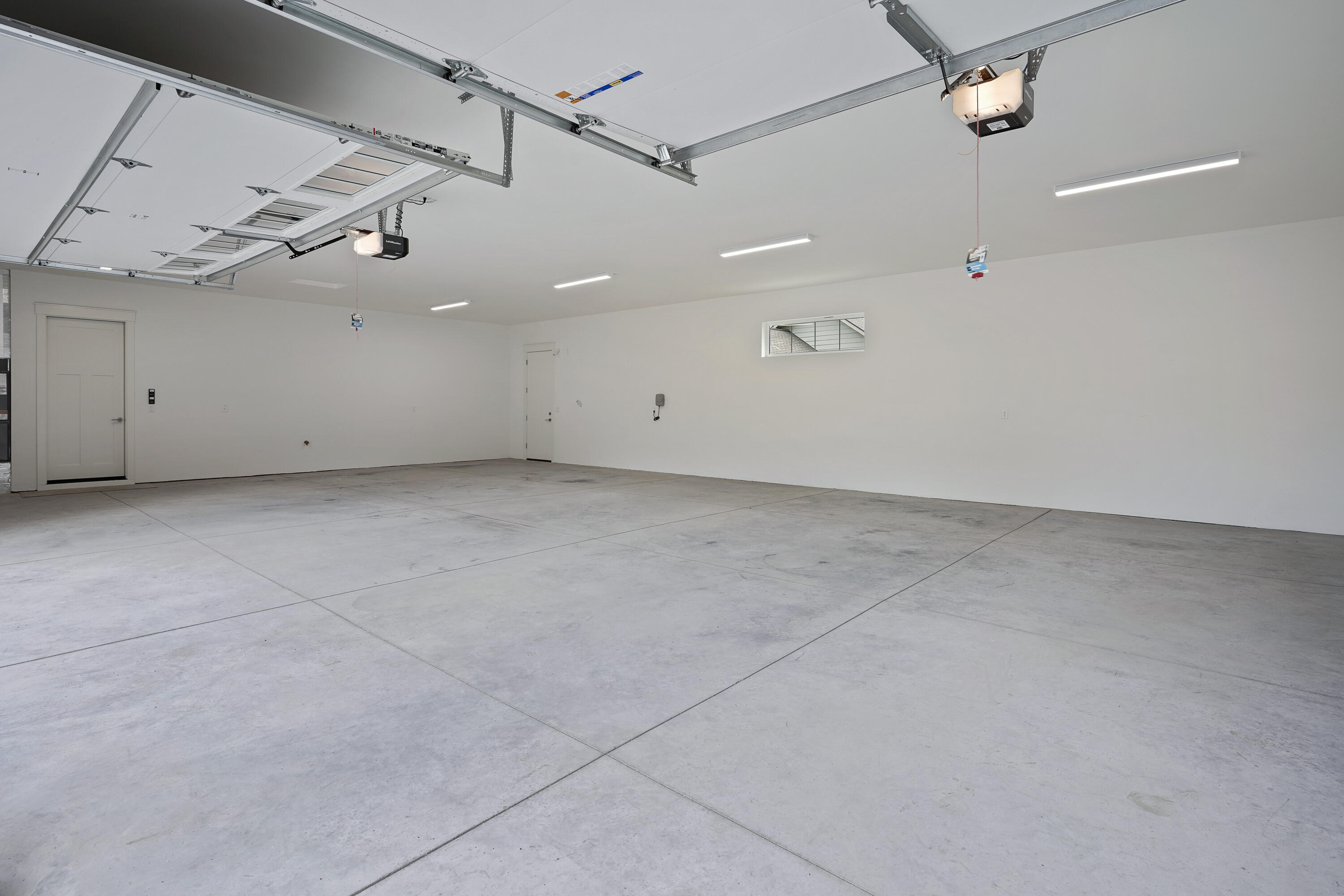 Ridge At Eagle Crest - Residential