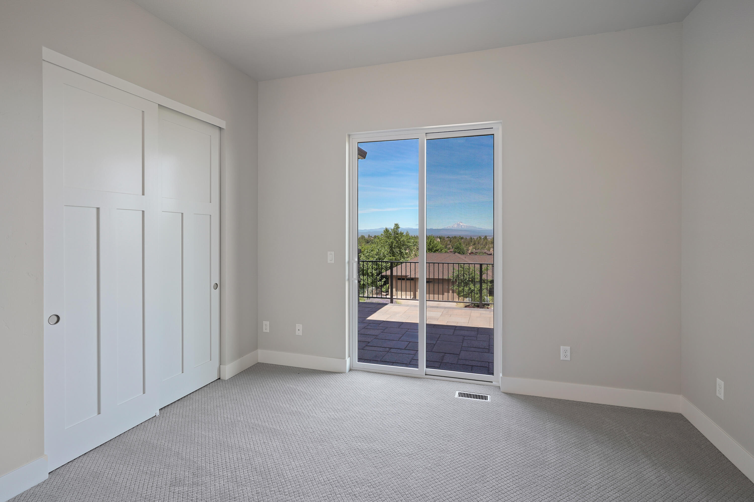 Ridge At Eagle Crest - Residential