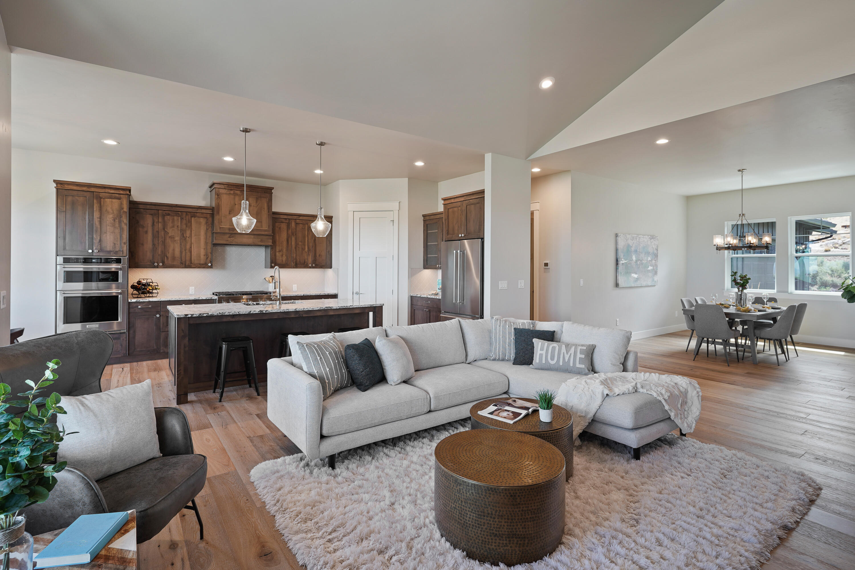 Ridge At Eagle Crest - Residential