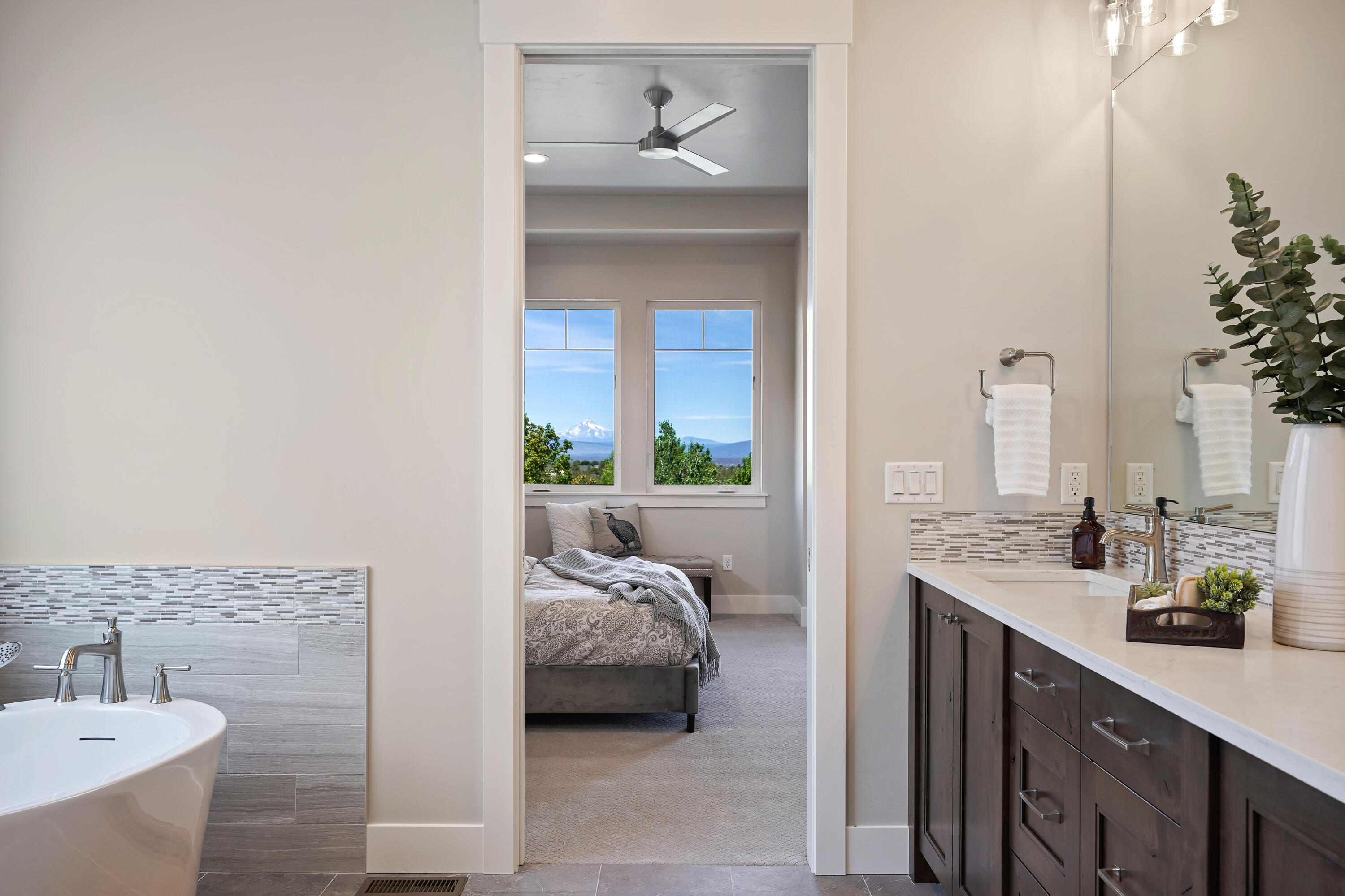 Ridge At Eagle Crest - Residential