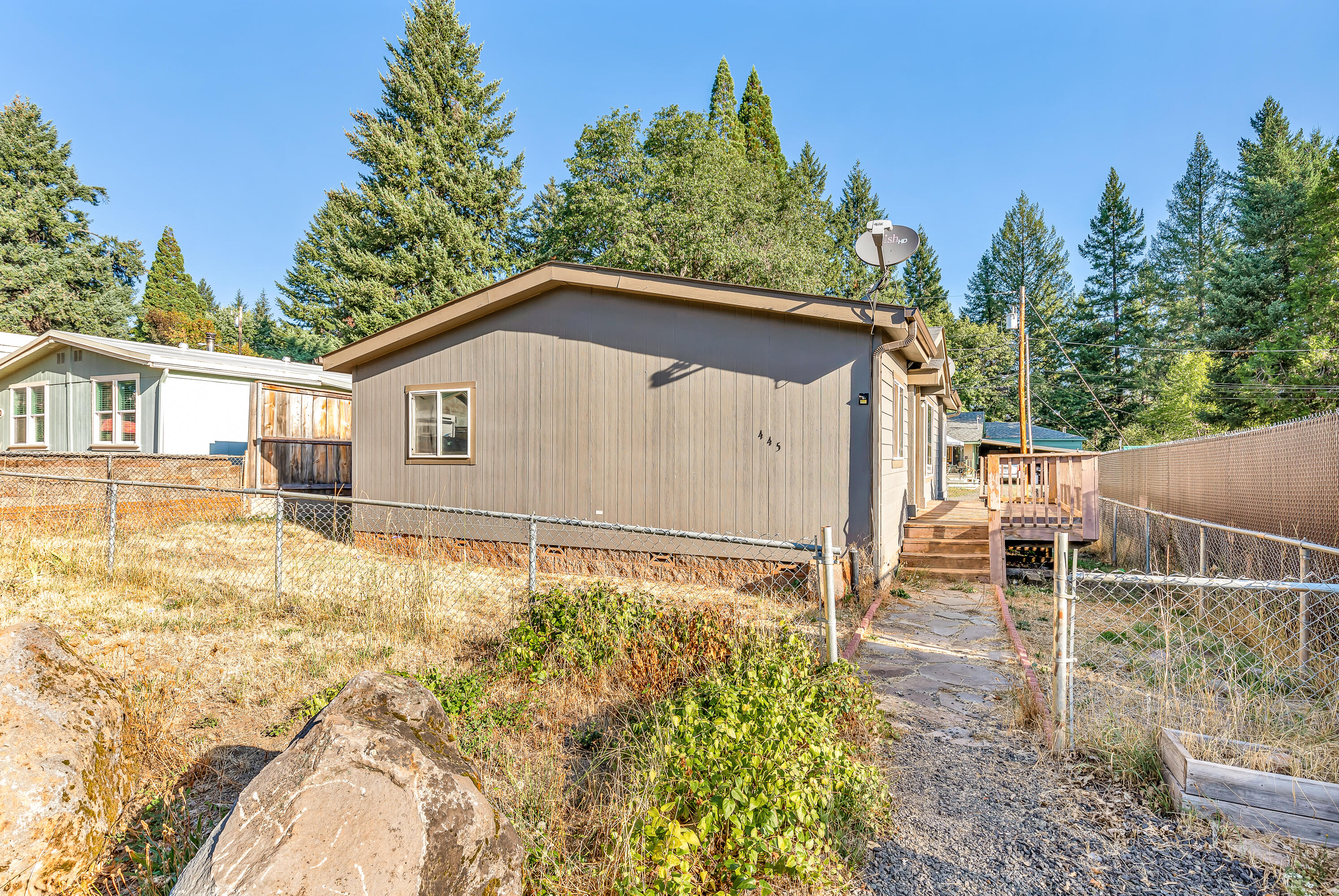 Bluff Additions To Butte Falls - Residential
