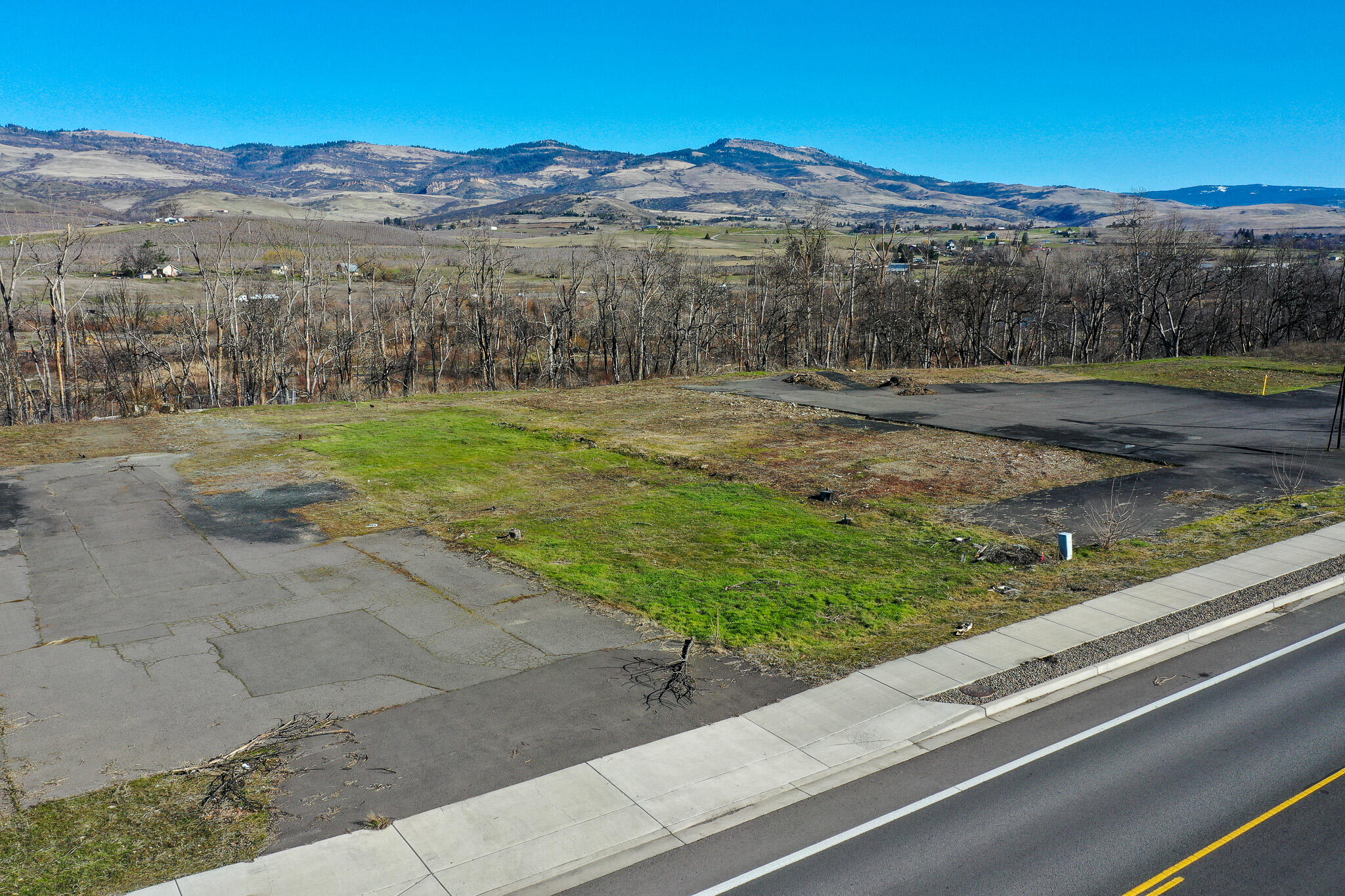 Talent Original Town (1888) - Commercial Sale