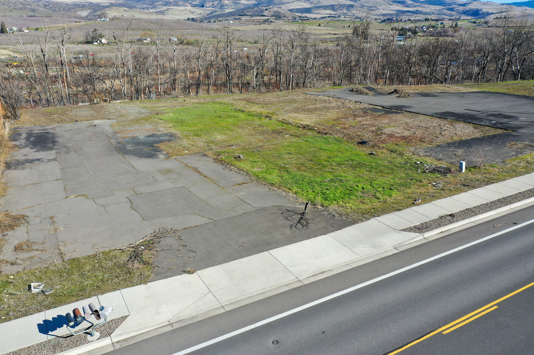 Talent Original Town (1888) - Commercial Sale