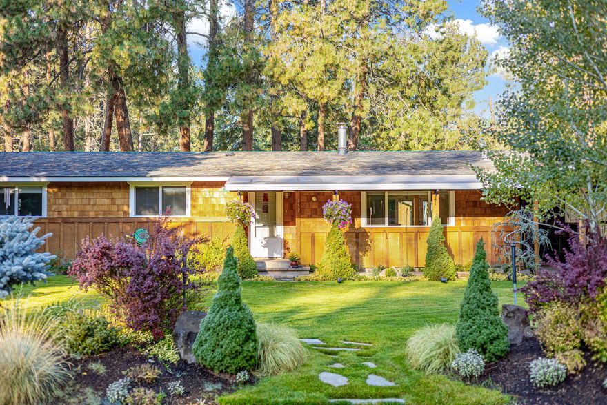 Beautifully landscaped lot near the heart of downtown Sisters! Partial renovation with materials included to finish. Large living area and kitchen with solid surface island. Single car garage with large covered carport area, provides room for all your gear! A short distance to all of the restaurants and amenities of Sisters, with easy access to parks and the local trail network. This property could be a primary residence, a fantastic rental, or the location of your new dream home in downtown Sisters, Oregon!