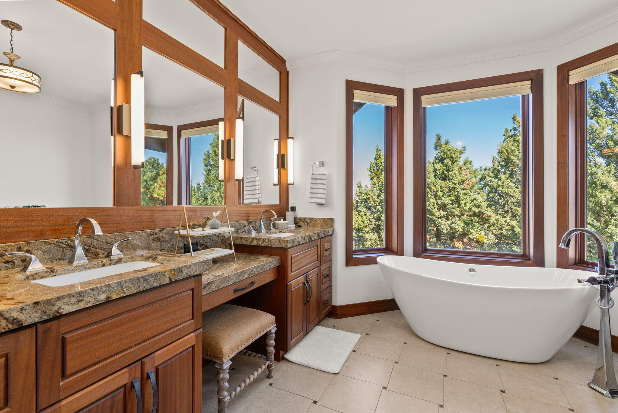 Awbrey Butte - Residential