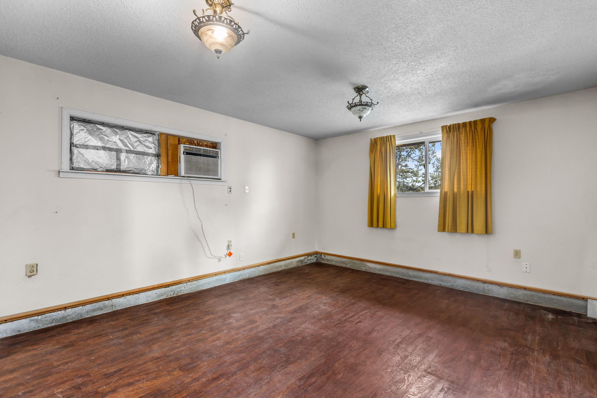 Idleway Acres - Residential