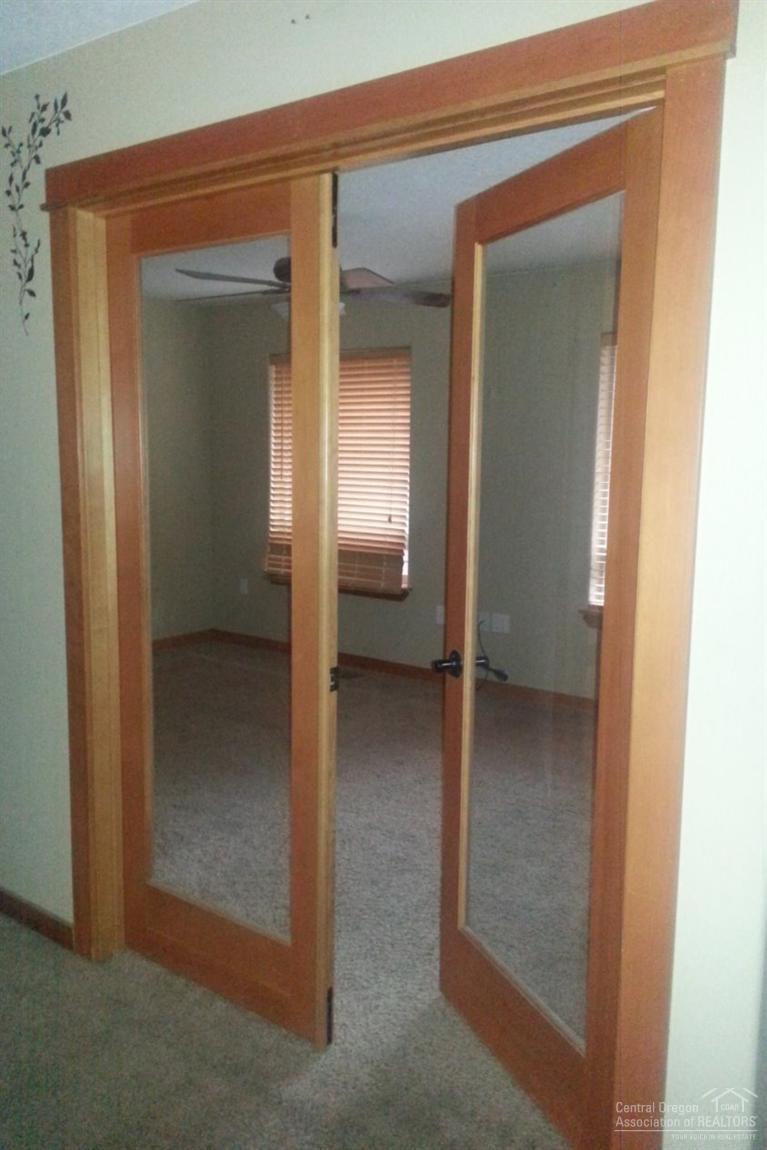 Ponderosa Pines East - Residential