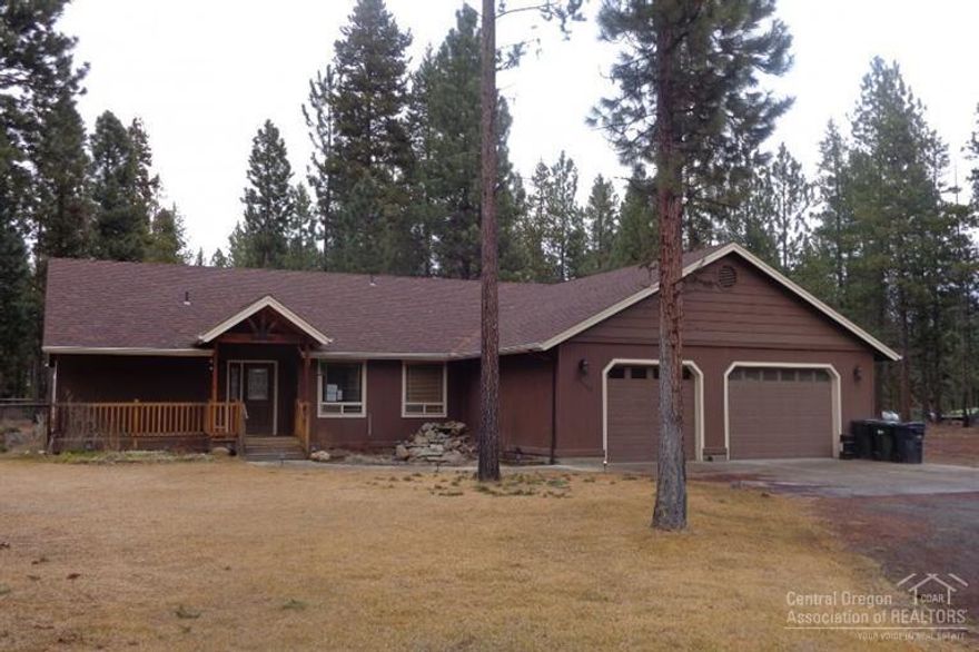 Beautiful home on 1.61 acres. Amenities include stainless steel appliances, granite counters, hardwood floors and hickory cabinets. Open floor plan with good separation for MBR. Close to forest land. Fantastic fully fenced back yard. Office/Den for work-at-home folks. This is a Fannie Mae Home Path Property.