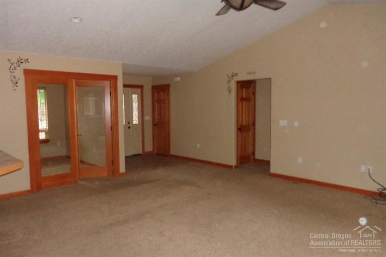 Ponderosa Pines East - Residential