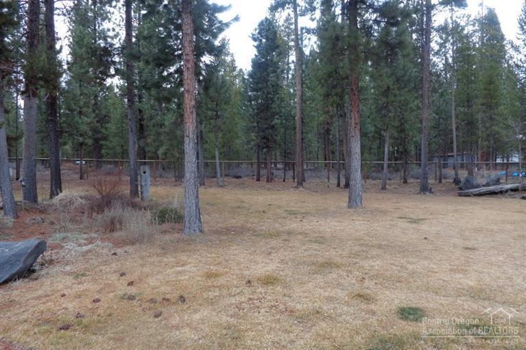 Ponderosa Pines East - Residential