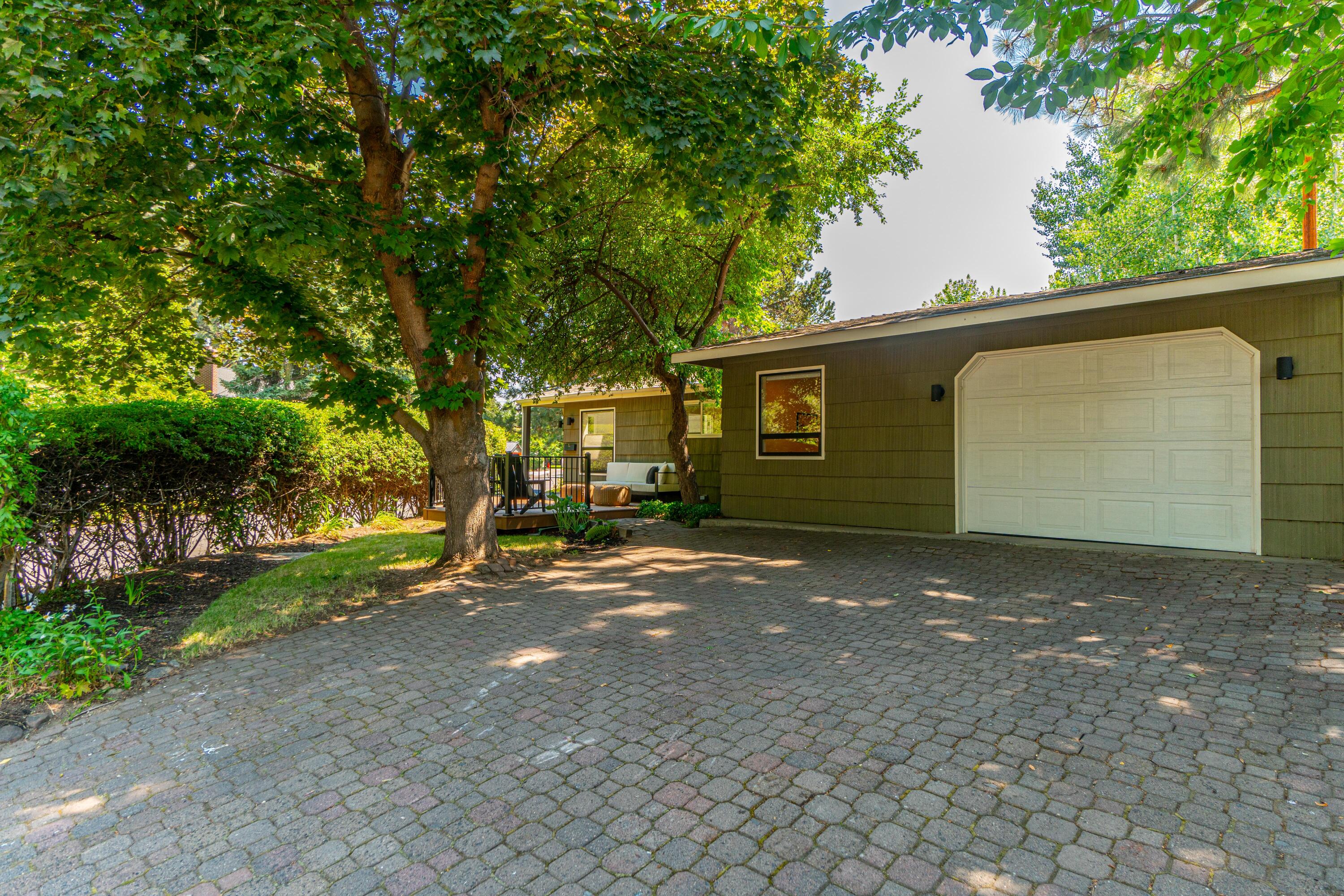 River Terrace - Residential