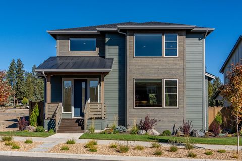 Tiny photo for 20607 SE Boer Place, Bend, OR 97702 (MLS # 220210333)