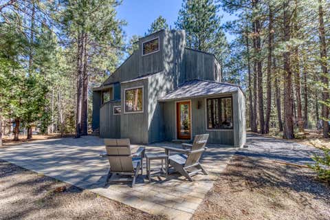 Photo of 70675 Pasque Flower #SM80, Black Butte Ranch, OR 97759 (MLS # 220218117)