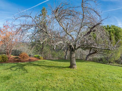 Tiny photo for 4806 Williams Highway, Grants Pass, OR 97527 (MLS # 220212724)