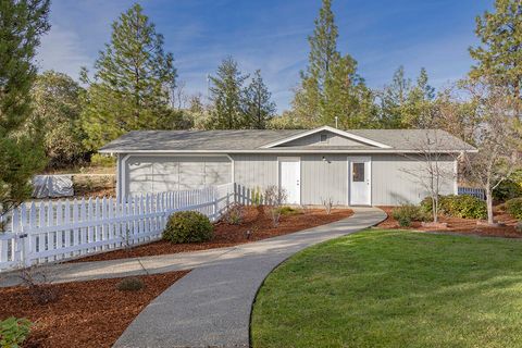 Tiny photo for 4806 Williams Highway, Grants Pass, OR 97527 (MLS # 220212724)