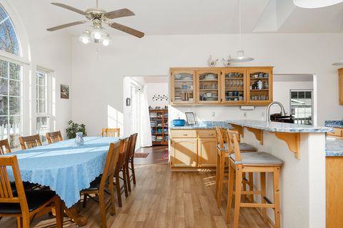 Tiny photo for 4806 Williams Highway, Grants Pass, OR 97527 (MLS # 220212724)