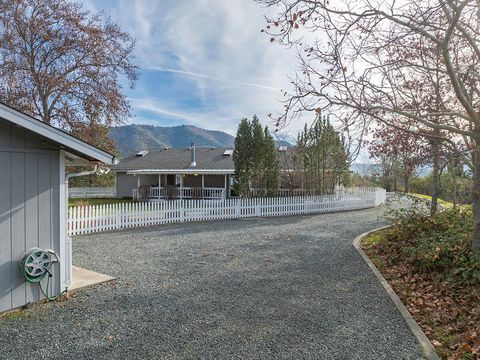 Tiny photo for 4806 Williams Highway, Grants Pass, OR 97527 (MLS # 220212724)