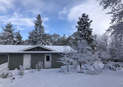 Tiny photo for 4806 Williams Highway, Grants Pass, OR 97527 (MLS # 220212724)