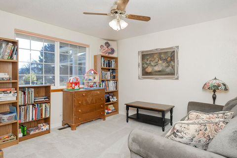 Tiny photo for 4806 Williams Highway, Grants Pass, OR 97527 (MLS # 220212724)