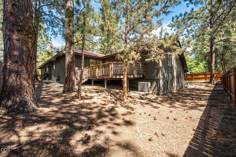 Tiny photo for 2204 NW Marken Street, Bend, OR 97703 (MLS # 220222709)