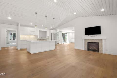 Tiny photo for 2204 NW Marken Street, Bend, OR 97703 (MLS # 220222709)