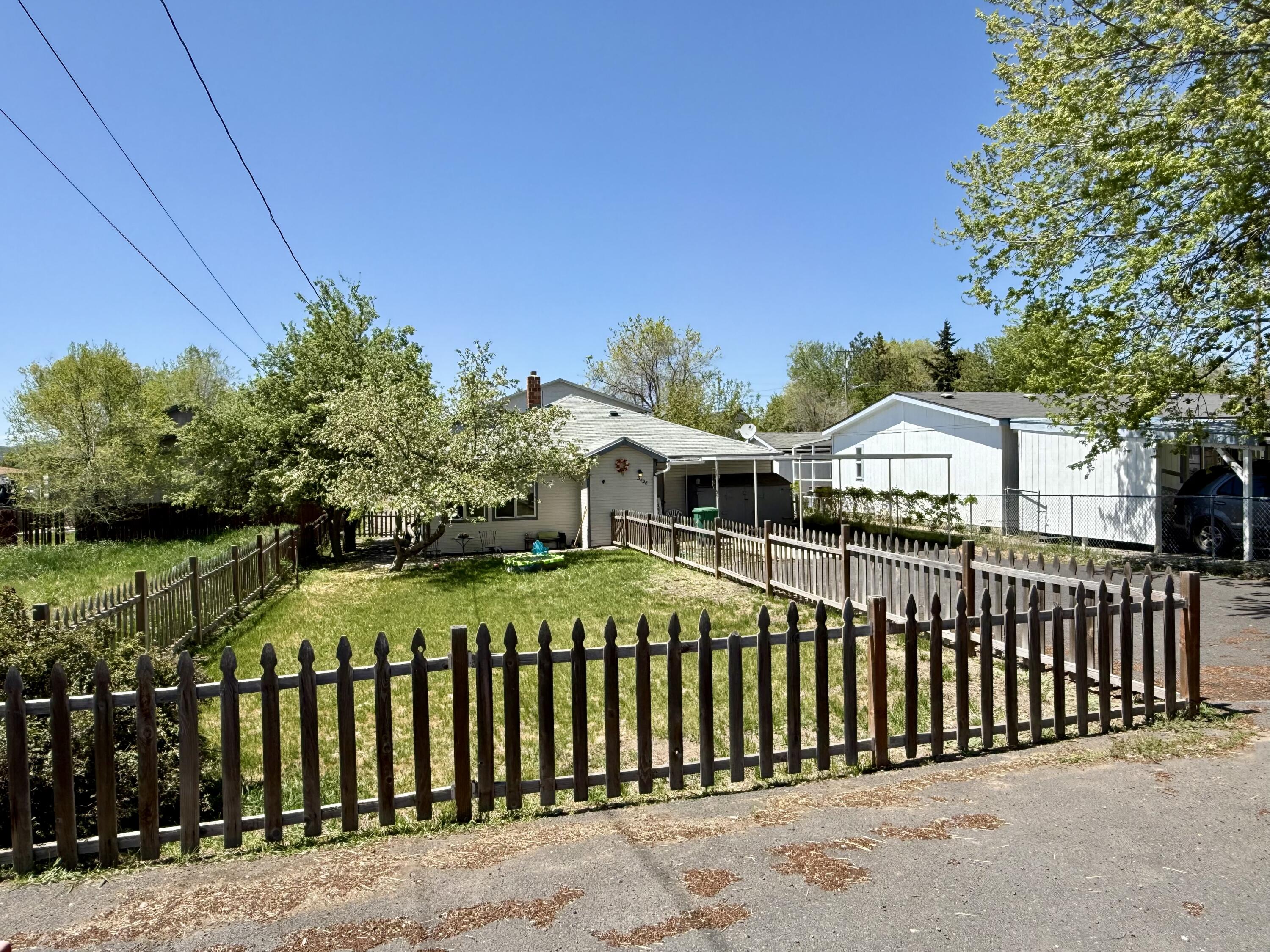 3428 Chelsea Street