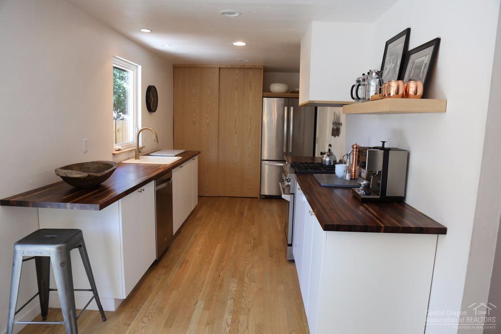 Kenwood - Residential Income