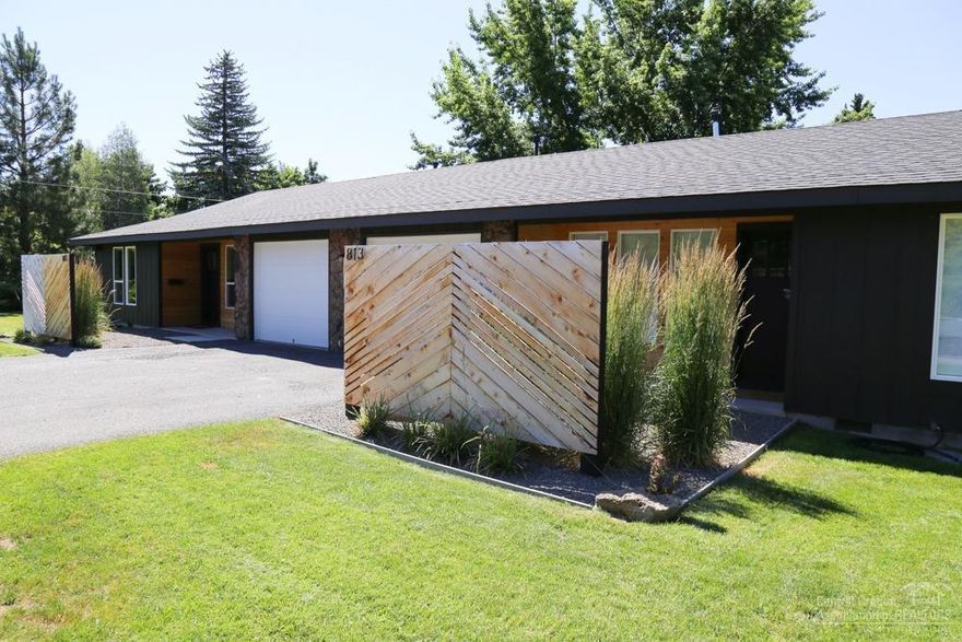 Beautifully updated single level duplex in NW Bend. Live in one side rent out the other. Fully fenced rear/side yard and single car garage for each unit. Great location, just a few blocks from Newport Market and the restaurants on Newport Avenue, within easy walking distance to downtown and Drake Park via the walking bridge. Solid white oak flooring throughout. Black slate tile shower. Brass fixtures in kitchen and bath. Stainless appliances. Solid walnut counter tops. Custom white oak vanity and pantry