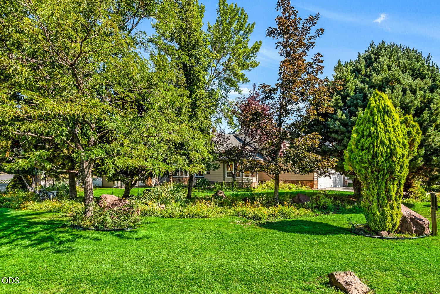 3308 NE Stonebrook Loop