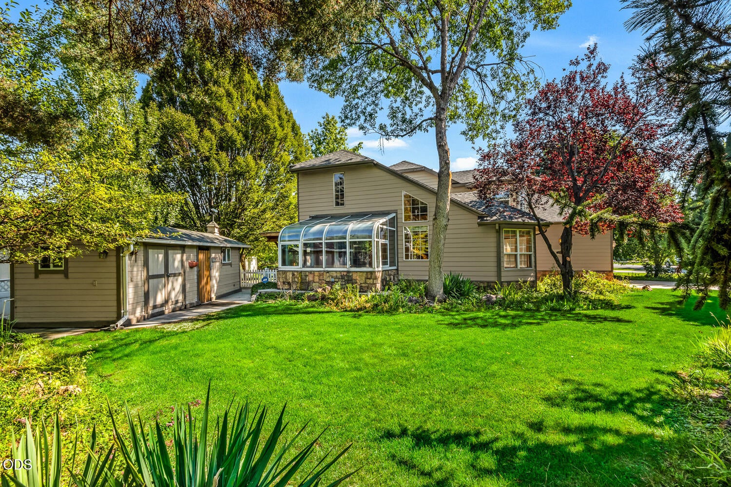 3308 NE Stonebrook Loop