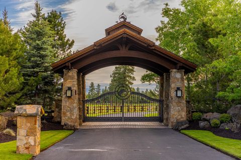 Tiny photo for 16400 Jordan Road, Sisters, OR 97759 (MLS # 220198767)