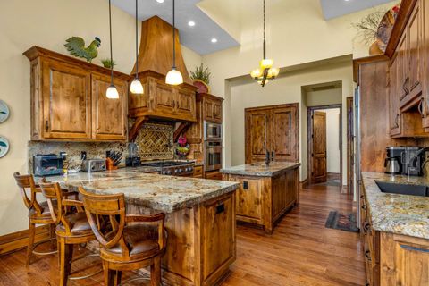 Tiny photo for 16400 Jordan Road, Sisters, OR 97759 (MLS # 220198767)