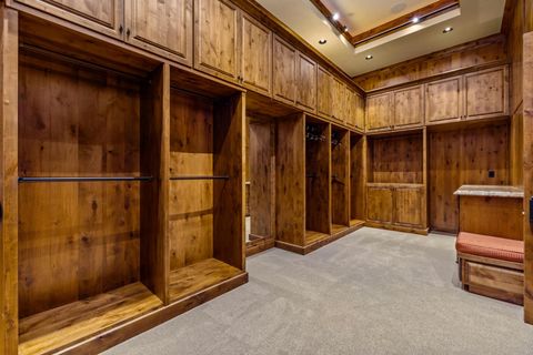 Tiny photo for 16400 Jordan Road, Sisters, OR 97759 (MLS # 220198767)