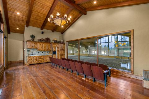 Tiny photo for 16400 Jordan Road, Sisters, OR 97759 (MLS # 220198767)
