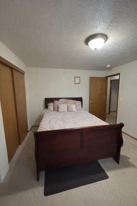 Tiny photo for 1283 Far West Avenue, Central Point, OR 97502 (MLS # 220215134)