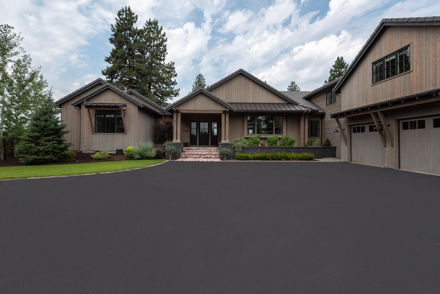 The Highlands at Broken Top - Residential