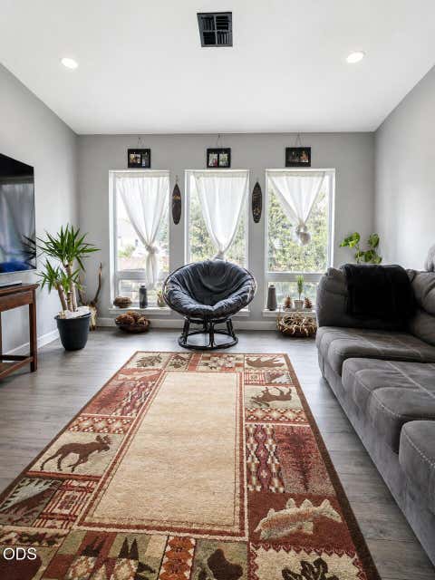 Tiny photo for 128 Fawn Circle, Shady Cove, OR 97539 (MLS # 220227429)