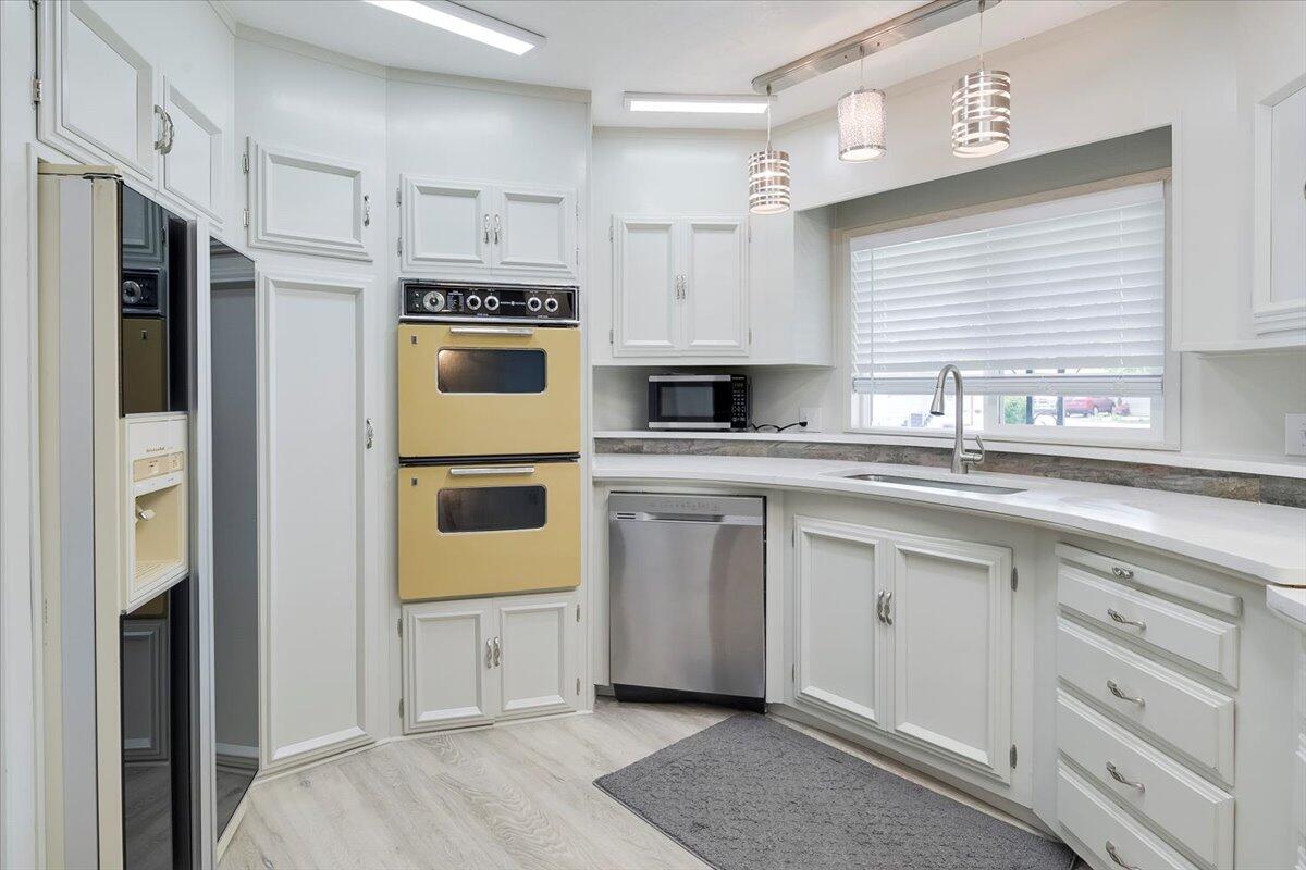 Green Pastures Mob - Residential