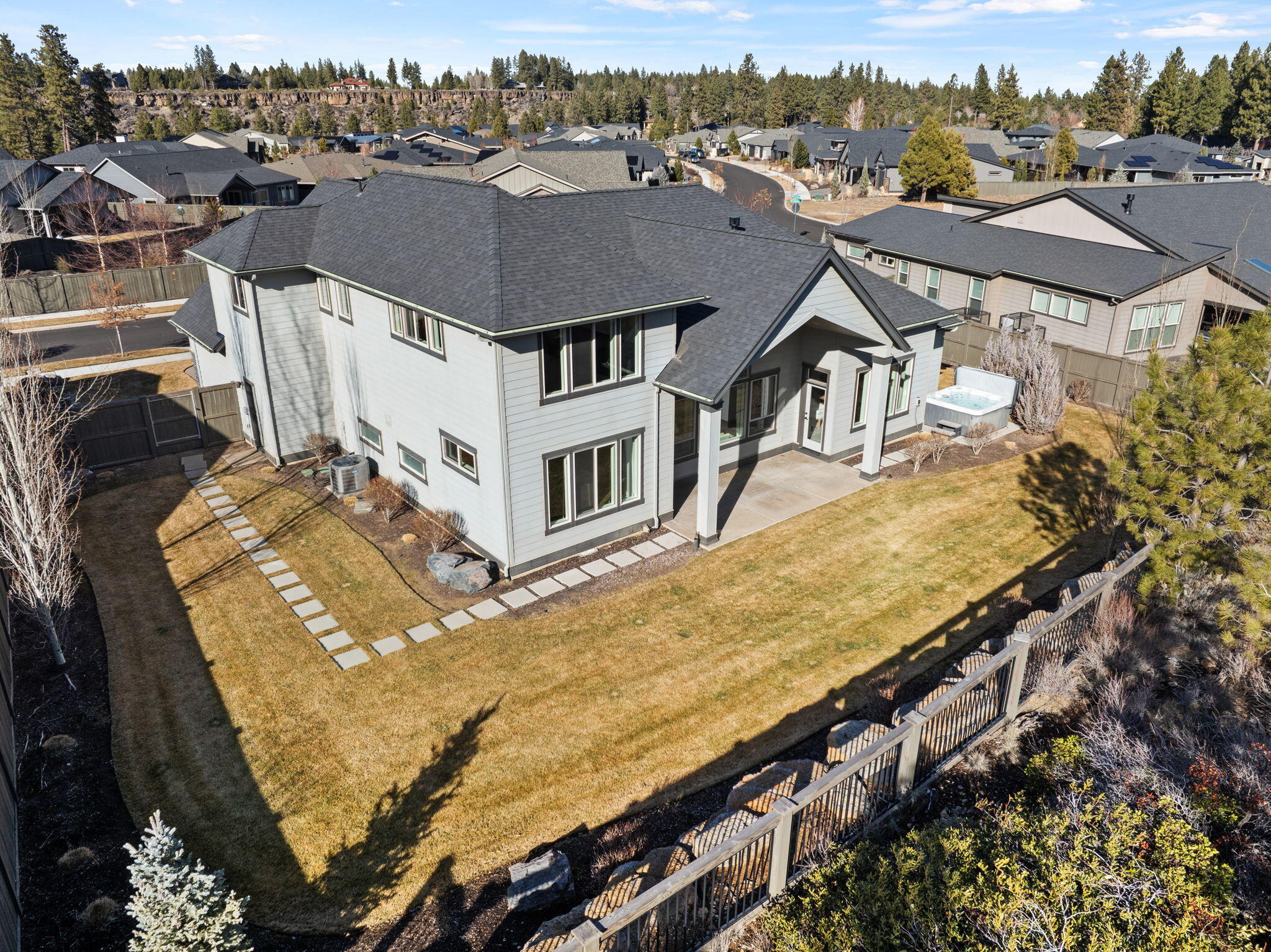 60836 SW Headwaters Loop