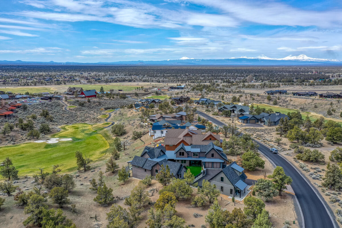 15826 SW Wooden Trestle Court SW