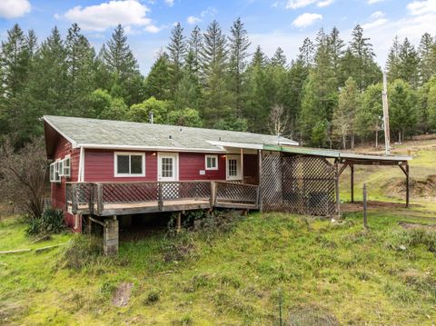 Tiny photo for 1698 Davis Creek Rd, Selma, OR 97538 (MLS # 220215590)