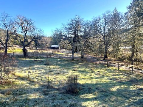 Tiny photo for 1698 Davis Creek Rd, Selma, OR 97538 (MLS # 220215590)