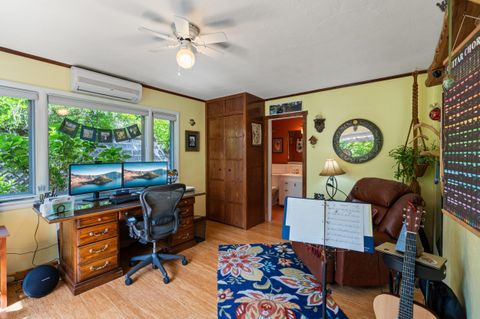 Tiny photo for 1341 NW Washington Boulevard, Grants Pass, OR 97526 (MLS # 220220003)