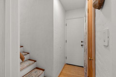 Tiny photo for 1341 NW Washington Boulevard, Grants Pass, OR 97526 (MLS # 220220003)
