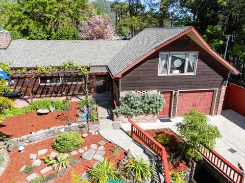 Tiny photo for 1341 NW Washington Boulevard, Grants Pass, OR 97526 (MLS # 220220003)
