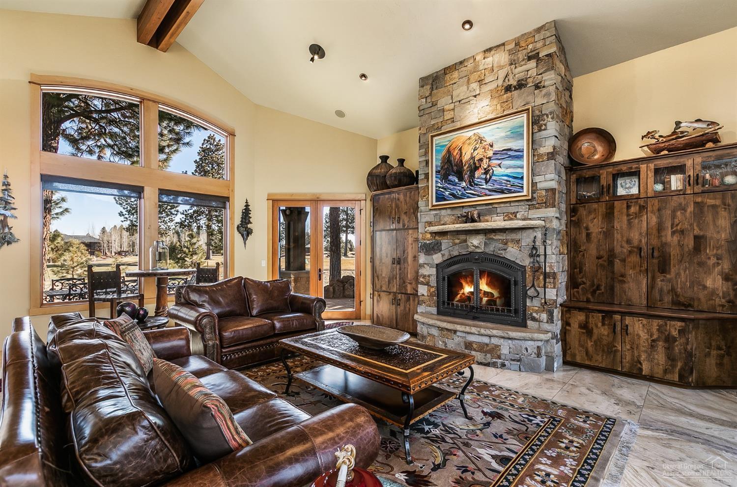 Broken Top - Residential