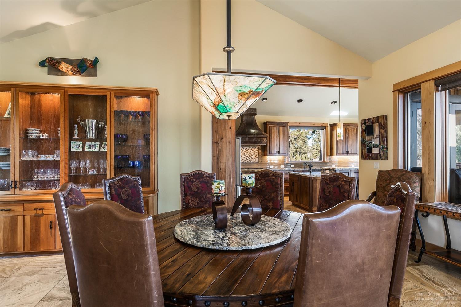 Broken Top - Residential