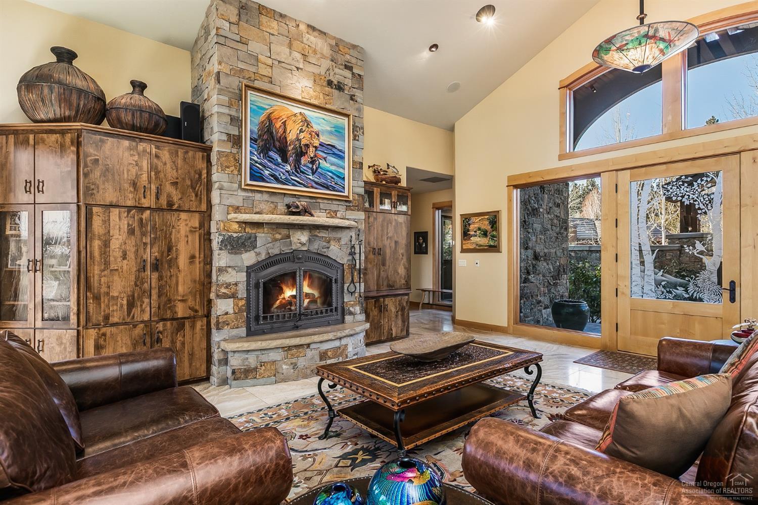 Broken Top - Residential