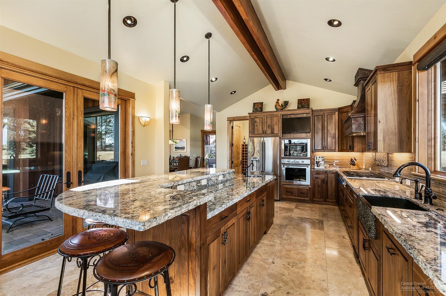 Broken Top - Residential